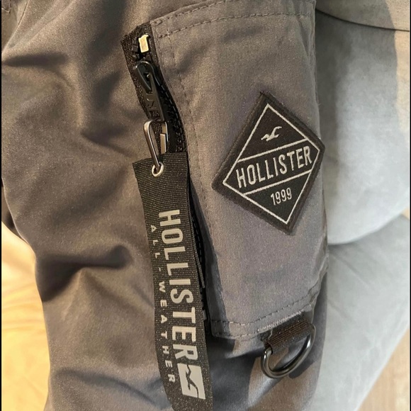 Hollister Down Bomber Jacket - Picture 5 of 7